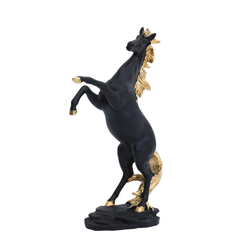 Horse Statue Sleek design