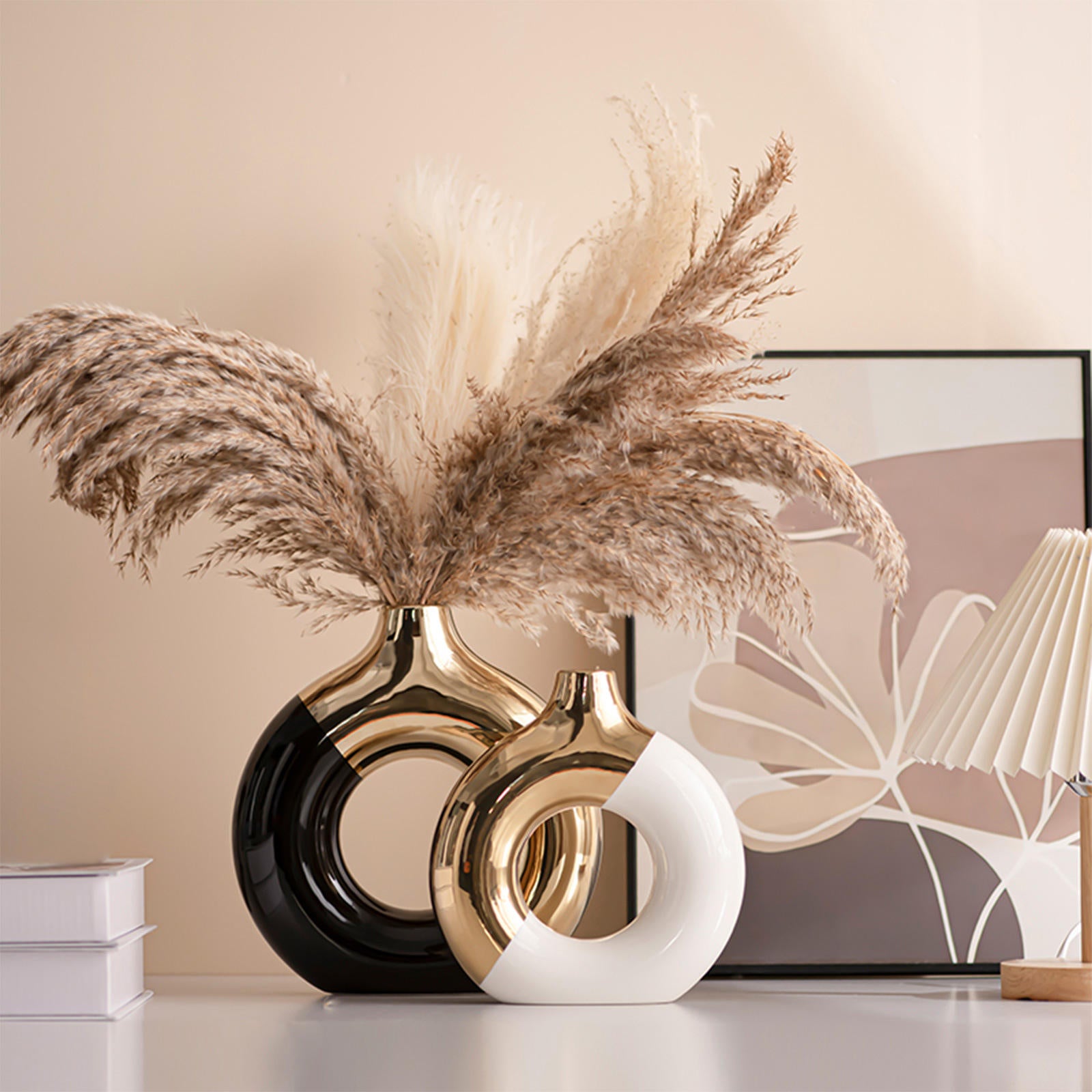 Donut Vase-White or Black with Gold